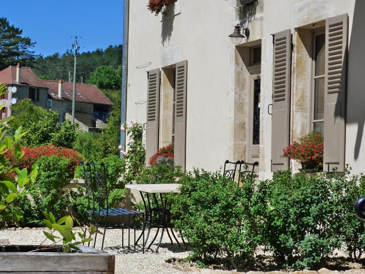 Bed and Breakfast Le Repos Coquelicot Montillot Esterno foto