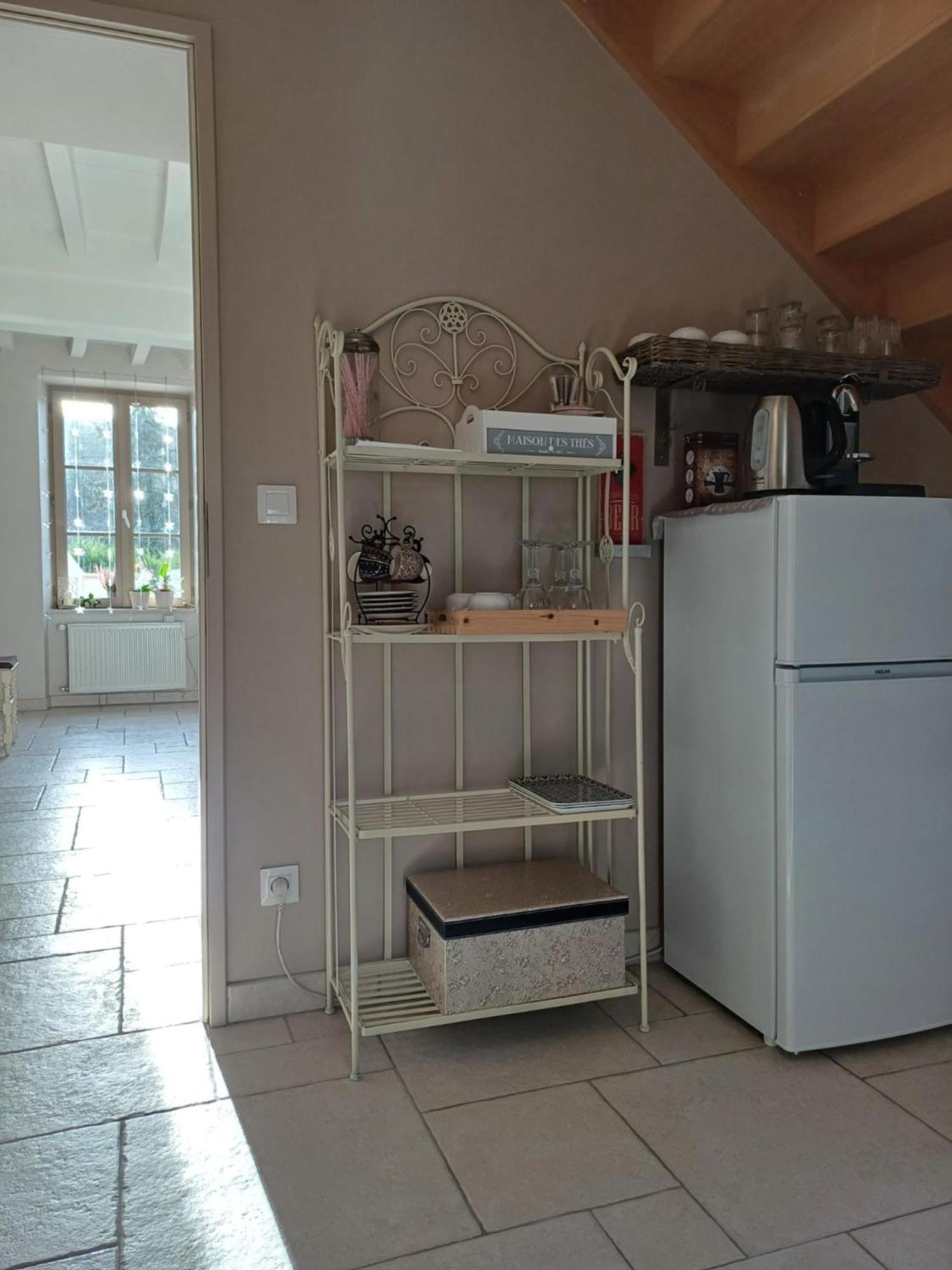 Bed and Breakfast Le Repos Coquelicot Montillot Esterno foto
