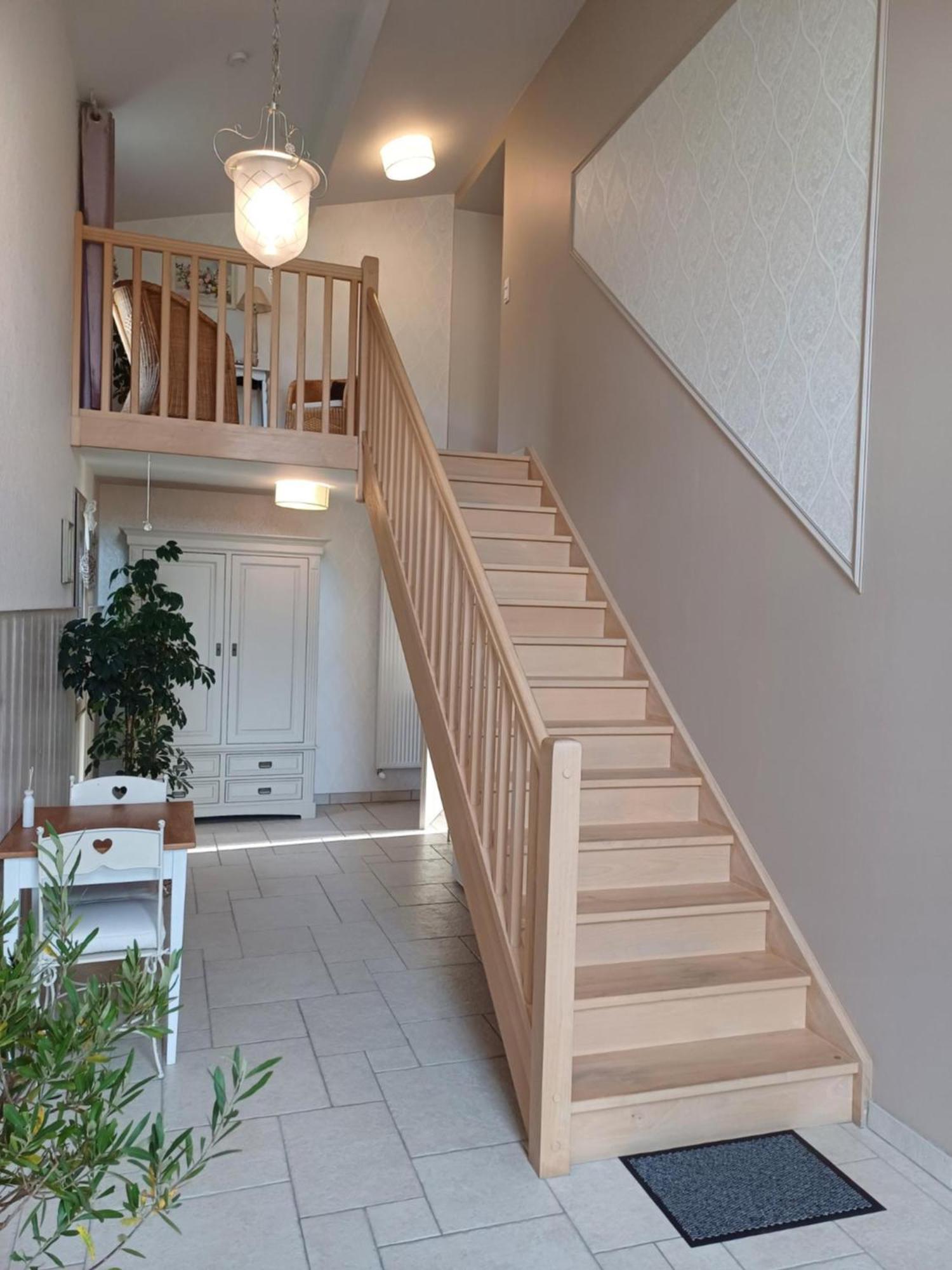 Bed and Breakfast Le Repos Coquelicot Montillot Esterno foto