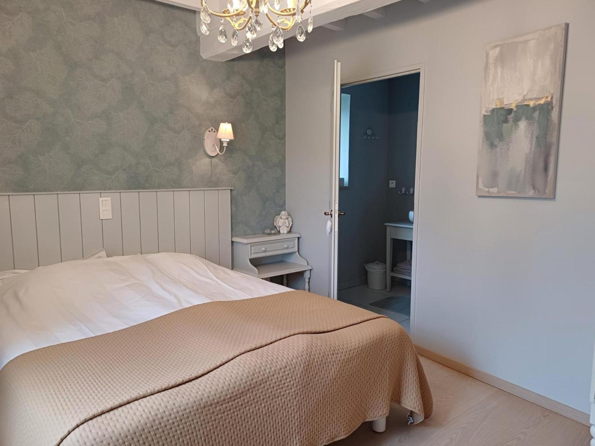 Bed and Breakfast Le Repos Coquelicot Montillot Esterno foto