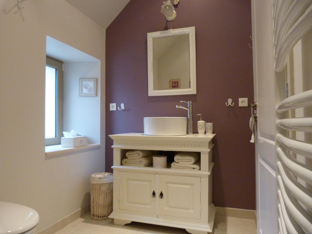 Bed and Breakfast Le Repos Coquelicot Montillot Camera foto