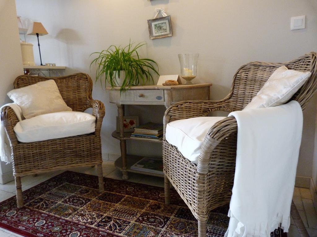 Bed and Breakfast Le Repos Coquelicot Montillot Esterno foto